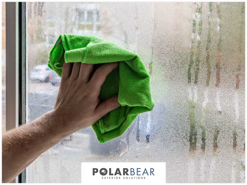 What Causes Your Windows to Become Foggy?